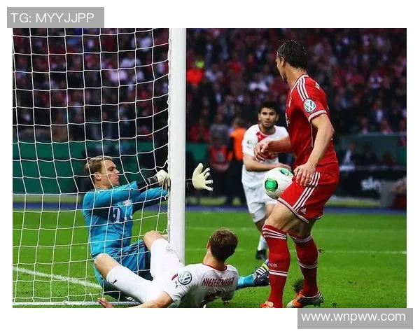 斯图加特客场惨遭科隆逆转，遗憾失利！