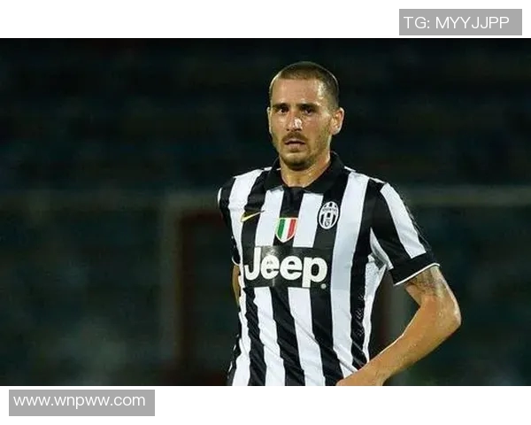 曼联准备报价博努奇，意图强化后防线